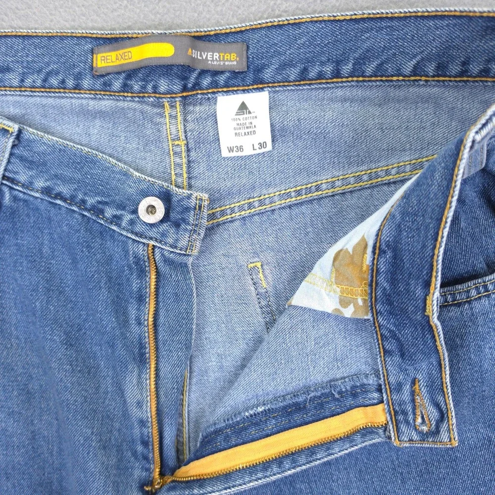 Levis SilverTab Jeans Relaxed Fit Blue Denim 36x30 100% Cotton Vintage 90s Y2K